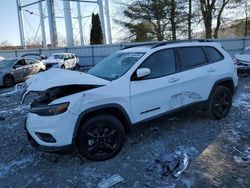 Carros salvage sin ofertas aún a la venta en subasta: 2019 Jeep Cherokee Latitude Plus