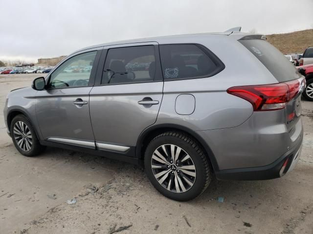 2019 Mitsubishi Outlander SE