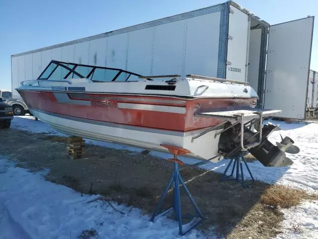 1989 Regal Boat