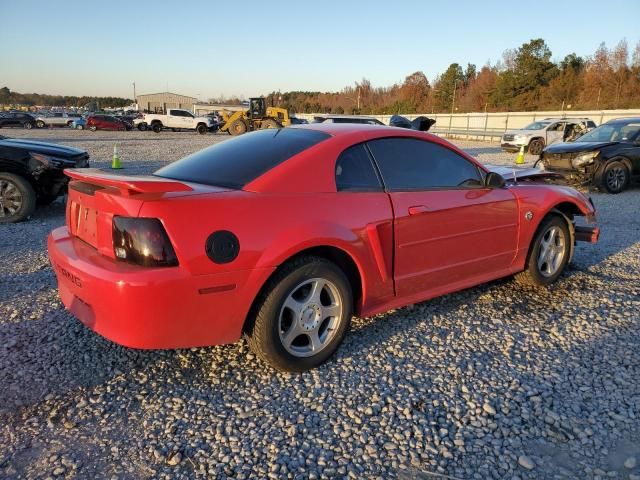 2004 Ford Mustang