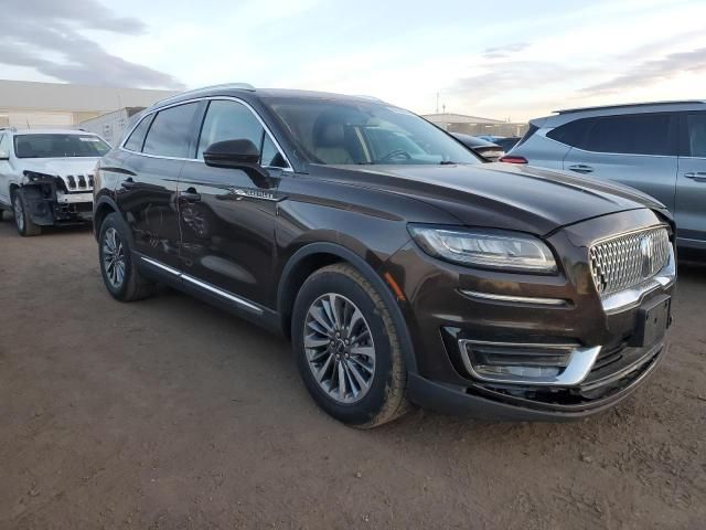 2019 Lincoln Nautilus Select