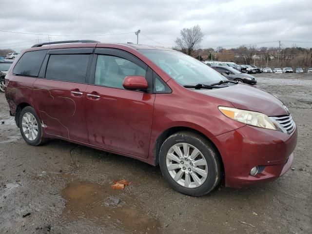 2011 Toyota Sienna XLE