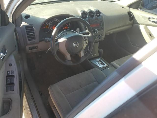 2010 Nissan Altima Base