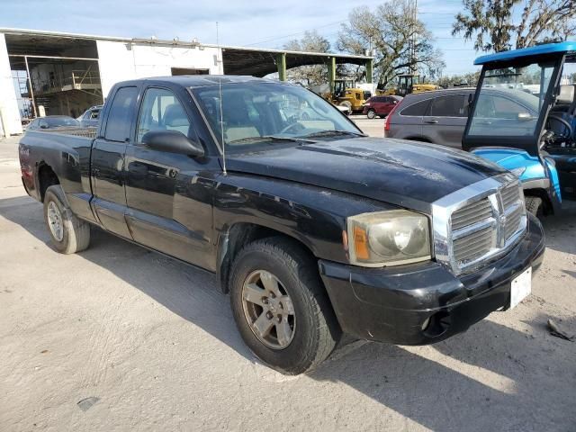 2005 Dodge Dakota SLT