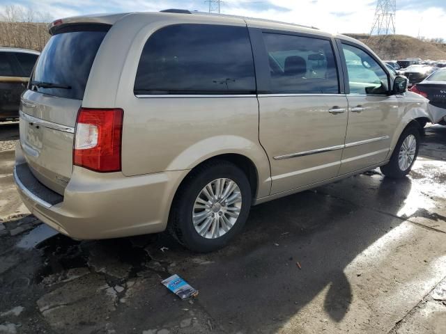 2012 Chrysler Town & Country Limited