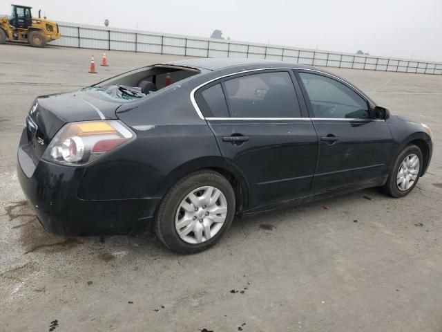 2011 Nissan Altima Base