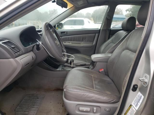 2004 Toyota Camry LE