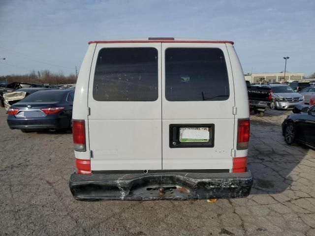 2002 Ford Econoline E350 Super Duty Wagon