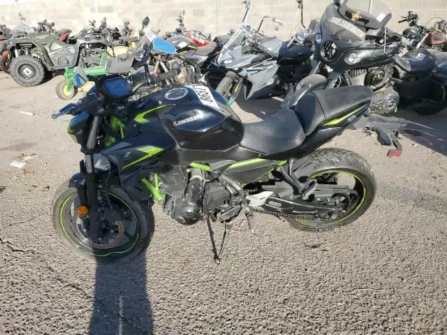 2022 Kawasaki ER650 L