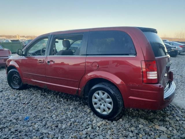 2010 Chrysler Town & Country LX