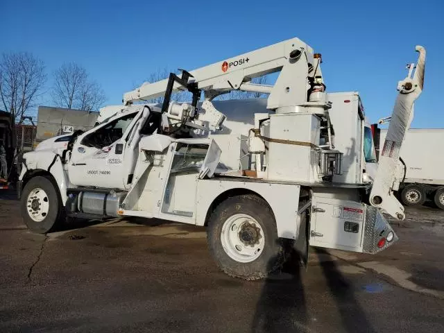 2023 Ford F750 Super Duty