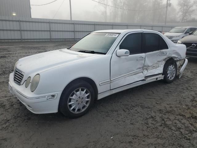 2000 Mercedes-Benz E 320