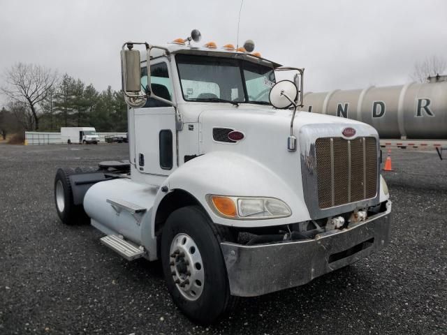 2014 Peterbilt 382