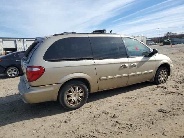 2006 Chrysler Town & Country Touring