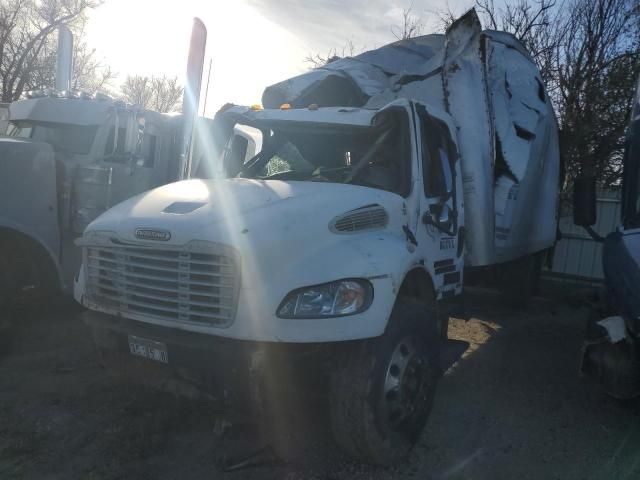 2007 Freightliner M2 106 Medium Duty