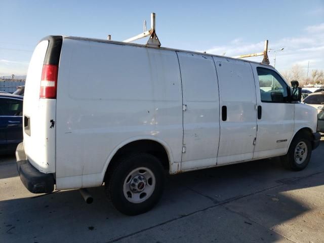 2003 GMC Savana G2500