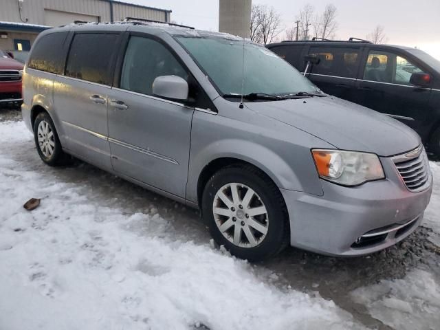 2013 Chrysler Town & Country Touring