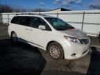 2013 Toyota Sienna XLE