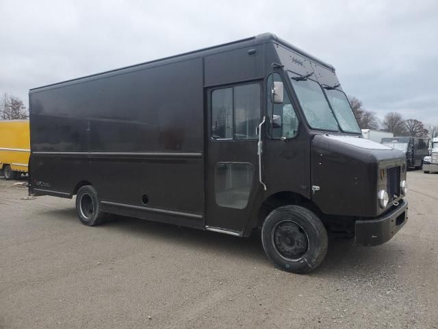 2009 Freightliner Chassis M Line WALK-IN Van