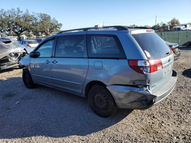 2005 Toyota Sienna CE