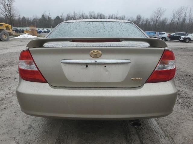 2004 Toyota Camry LE