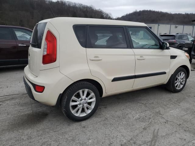 2013 KIA Soul +