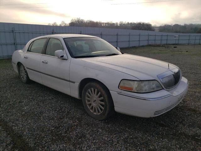 2003 Lincoln Town Car Executive