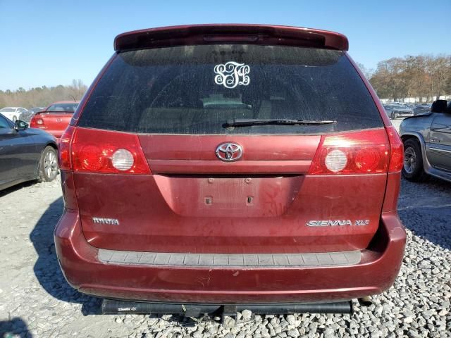 2008 Toyota Sienna XLE