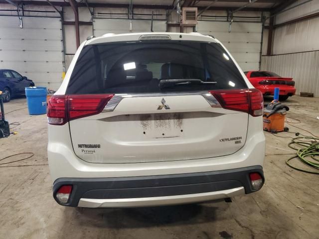 2016 Mitsubishi Outlander SE