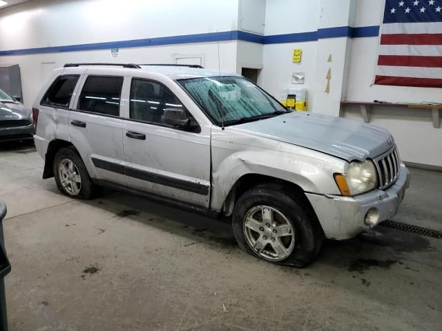 2005 Jeep Grand Cherokee Laredo