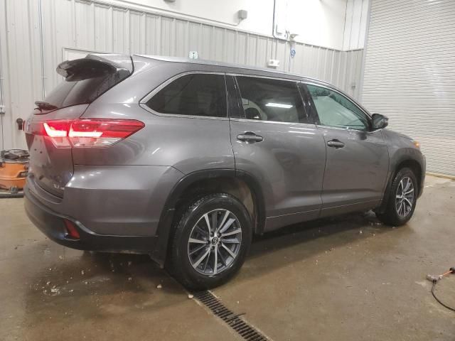 2018 Toyota Highlander SE