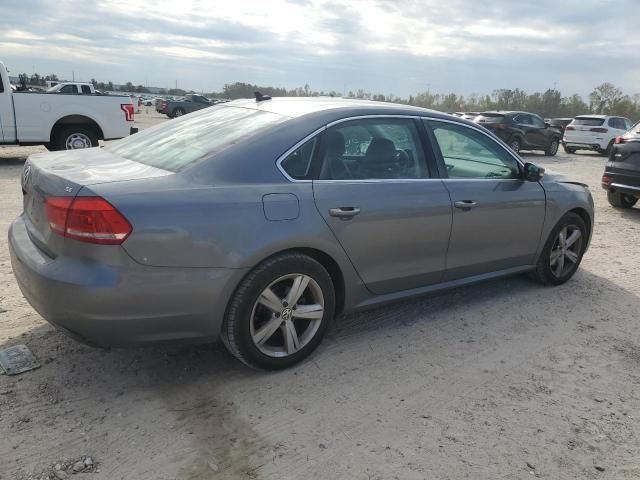 2013 Volkswagen Passat SE