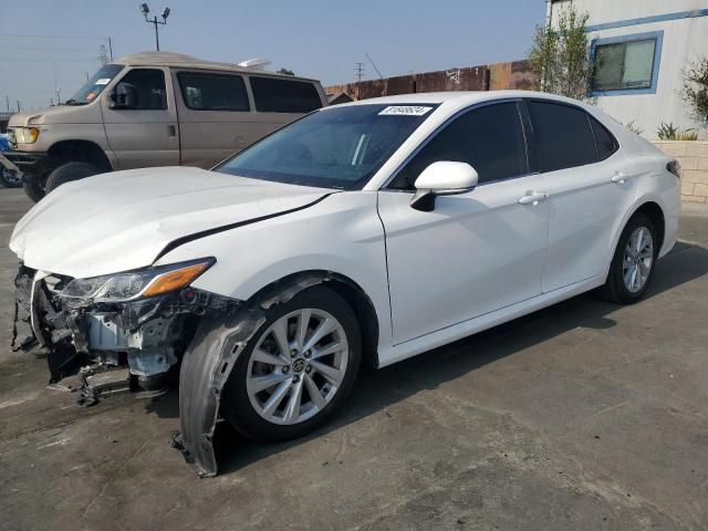 2022 Toyota Camry LE