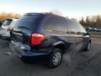 2004 Chrysler Town & Country LX