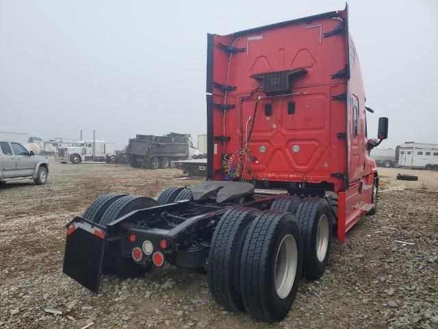 2016 Freightliner Cascadia 125