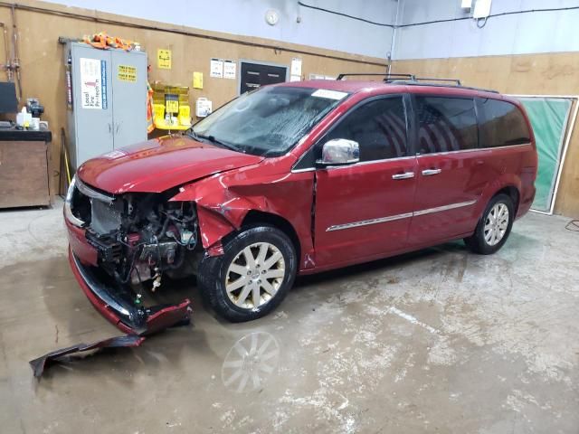 2012 Chrysler Town & Country Touring L