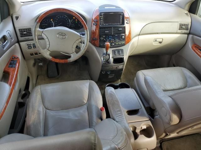 2007 Toyota Sienna XLE