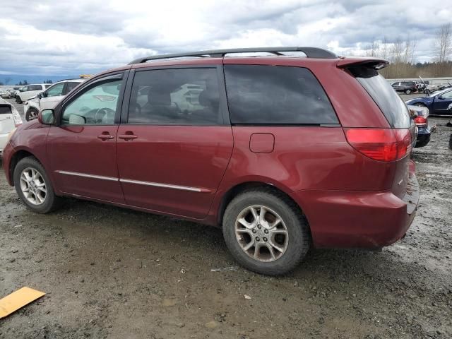 2004 Toyota Sienna XLE