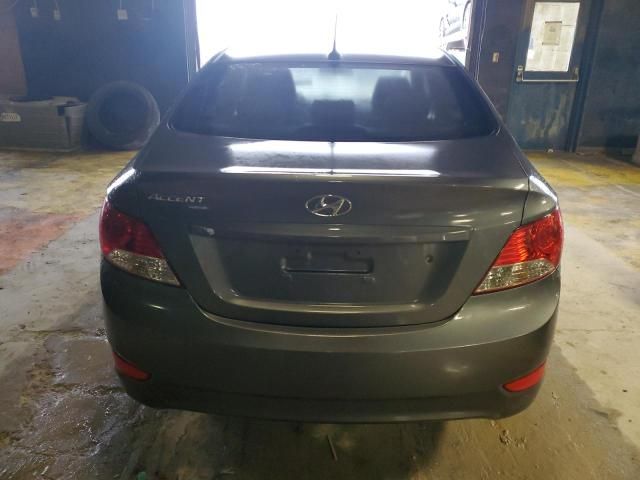 2013 Hyundai Accent GLS