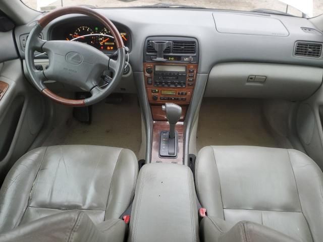 2001 Lexus ES 300