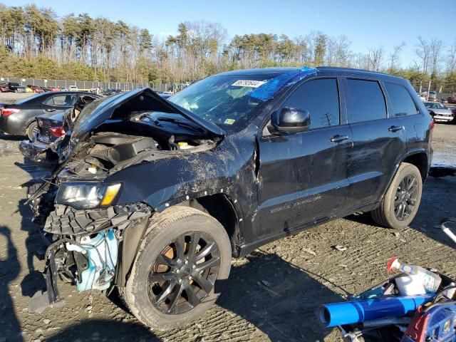 2020 Jeep Grand Cherokee Laredo