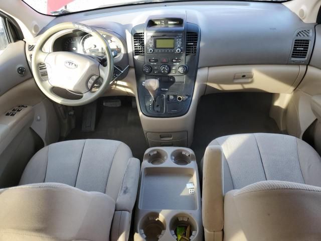 2011 KIA Sedona LX