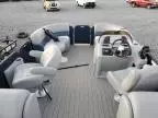 2020 Boat Pontoon