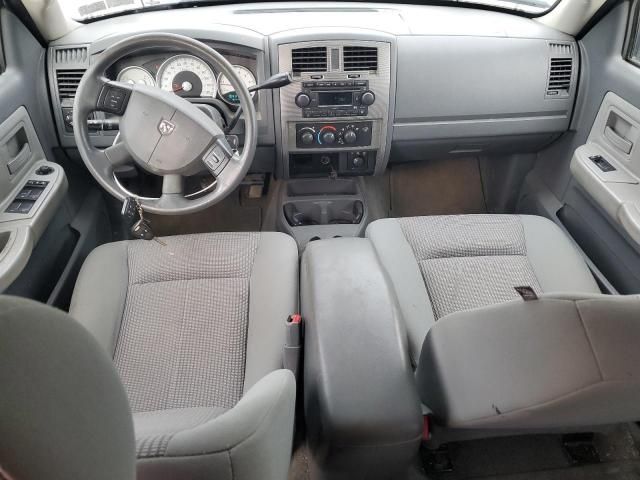 2007 Dodge Dakota Quad SLT