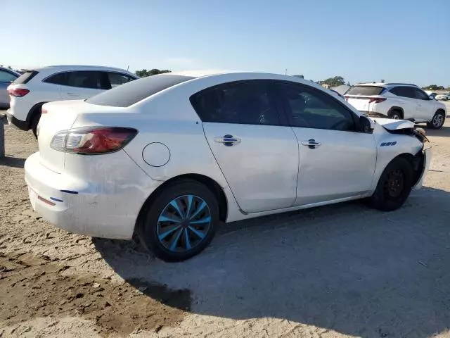 2013 Mazda 3 I