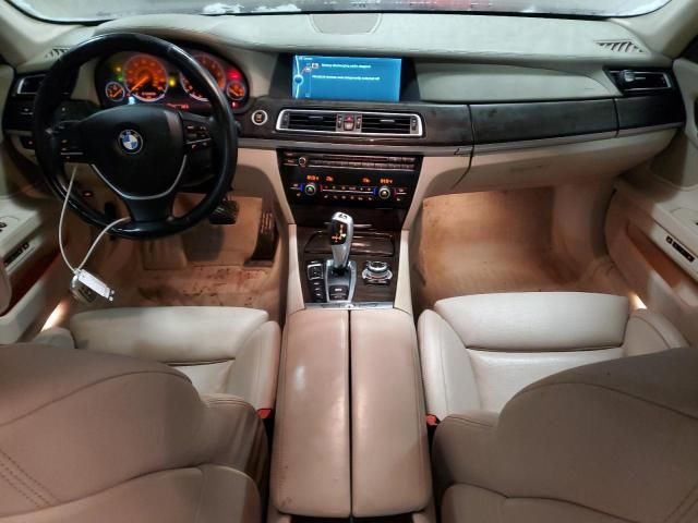 2012 BMW 750 XI