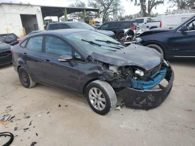 2013 Ford Fiesta SE