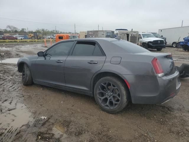 2020 Chrysler 300 Touring