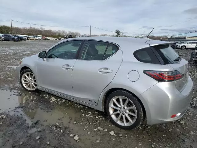 2013 Lexus CT 200