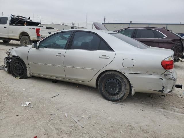 2005 Toyota Camry LE